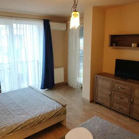 In Mihai Viteazu Square Apartment *