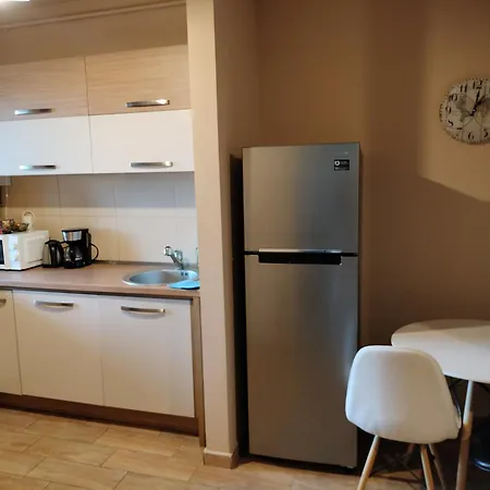 Apartment In Mihai Viteazu Square